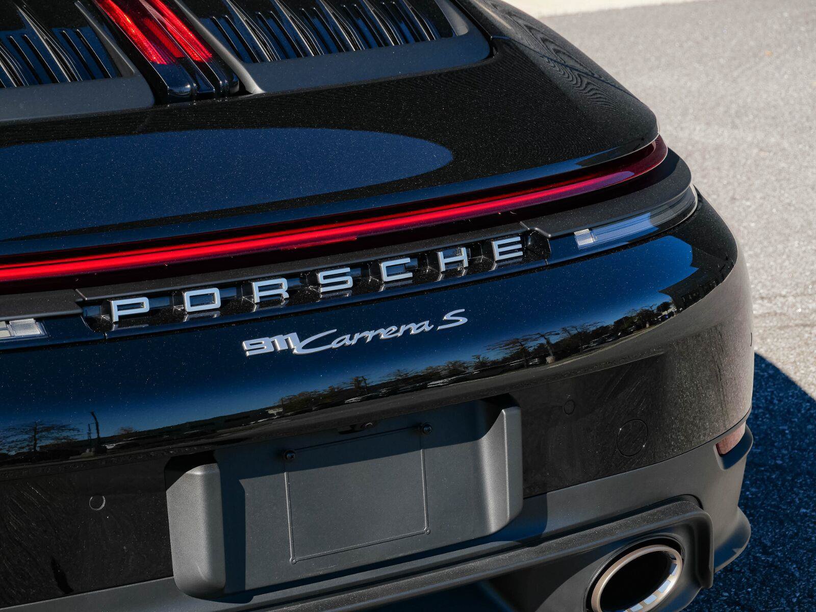 Certified 2026 Porsche 911 Carrera S RWD image 28