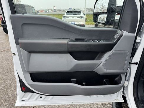 Certified 2023 Ford F350 XL w/ XL Chrome Package image 10