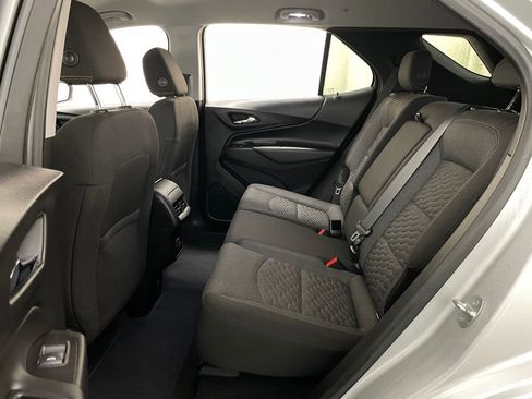 Used 2020 Chevrolet Equinox LT FWD image 11