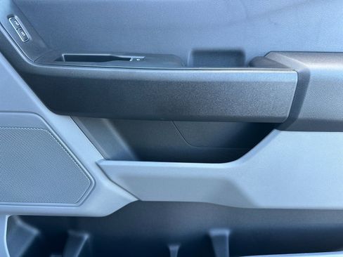 Used 2024 Ford F550 2WD Regular Cab Super Duty w/ XL Chrome Package image 18