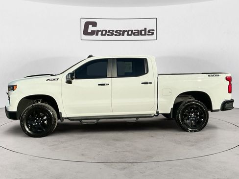 Used 2025 Chevrolet Silverado 1500 LT Trail Boss w/ LT Trail Boss Premium Package image 2