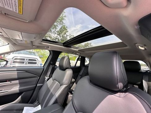 Used 2025 MAZDA CX-50 AWD 2.5 S w/ Weather Package image 25