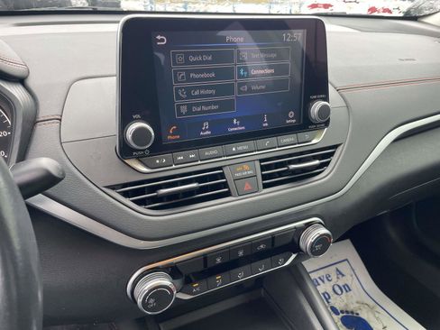 Used 2022 Nissan Altima 2.5 SR image 17