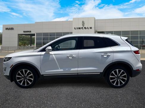 Certified 2019 Lincoln MKC Reserve w/ MKC Technology Package FWD image 9
