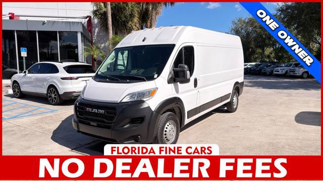 Used 2023 RAM ProMaster 2500 FWD image 1