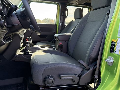 New 2026 Jeep Wrangler Unlimited Sport image 17