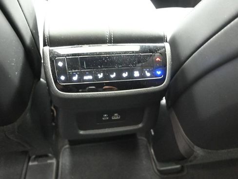 Certified 2025 INFINITI QX60 Luxe w/ Black Edition FWD image 19