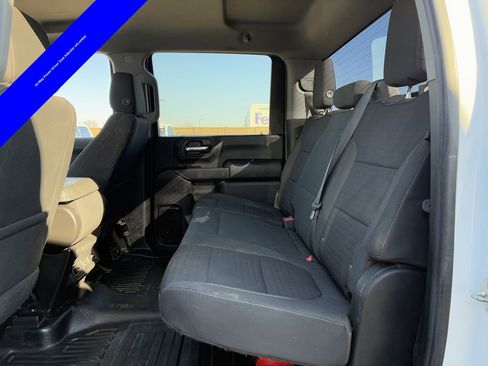 Used 2022 Chevrolet Silverado 2500 LT w/ Convenience Package image 27