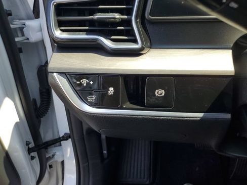 Used 2024 Kia Sportage X-Line w/ X-Line Premium Package AWD/4WD image 36