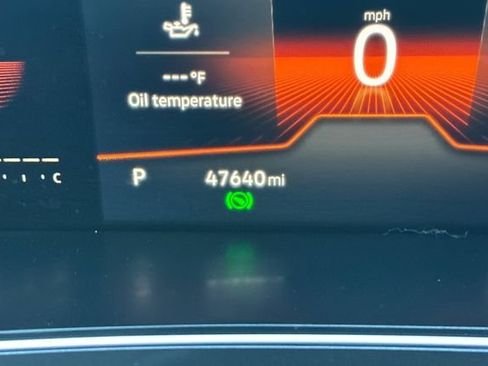 Used 2023 Volkswagen Tiguan SE R-Line image 29