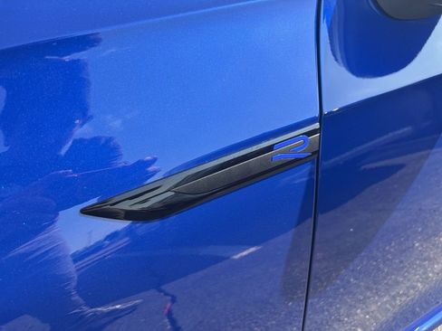 Used 2023 Volkswagen Golf 20th Anniversary Edition image 9