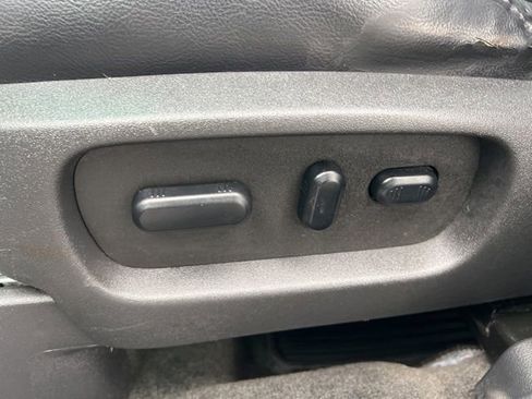 Used 2011 Ford Explorer XLT w/ 202A Rapid Spec Order Code image 27