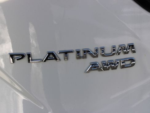 Used 2019 Nissan Murano Platinum w/ Cargo Package image 40