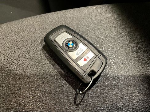 Used 2017 BMW X3 sDrive28i w/ Premium Package 3 RWD image 33