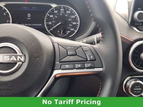 Used 2025 Nissan Sentra SR FWD image 28