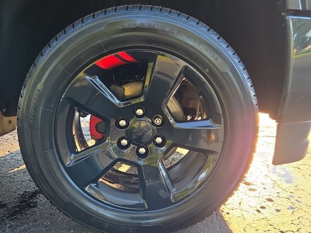 Used 2018 GMC Sierra 1500 4x4 Double Cab w/ Elevation Edition image 8