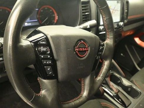 Used 2023 Nissan Frontier PRO-4X w/ Pro Convenience Package AWD/4WD image 16