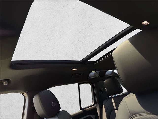 New 2026 Land Rover Defender 110 S AWD/4WD image 29
