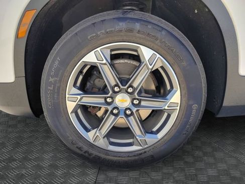 Used 2023 Chevrolet Blazer LT w/ Convenience Package FWD image 13