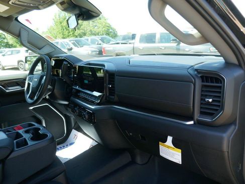 New 2026 Chevrolet Silverado 1500 LT AWD/4WD image 11