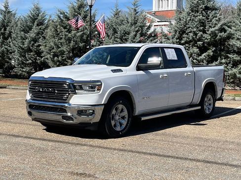 Used 2022 RAM 1500 Laramie image 26