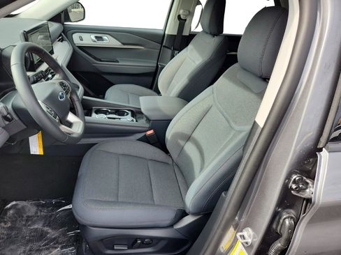 New 2026 Ford Explorer Active image 12