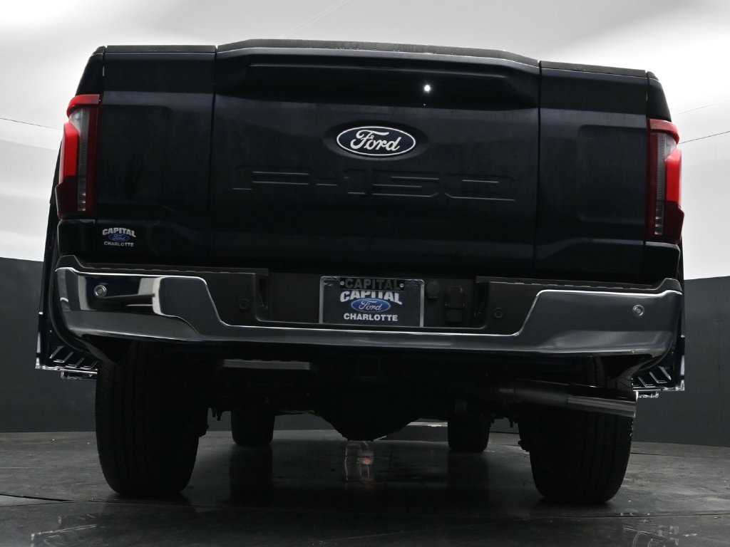 Used 2025 Ford F150 Lariat w/ Equipment Group 502A High AWD/4WD image 39