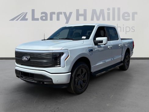 New 2025 Ford F150 Lightning Lariat image 1