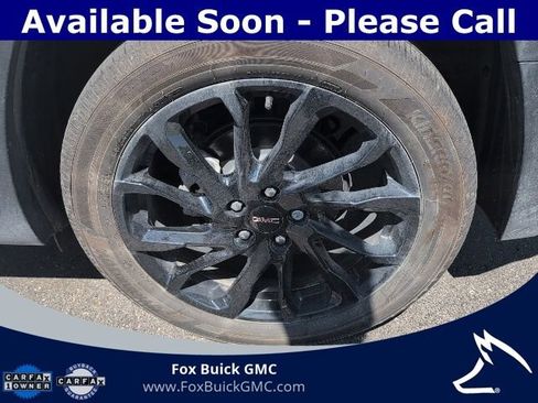 Used 2023 GMC Terrain SLE w/ Driver Convenience Package FWD image 7