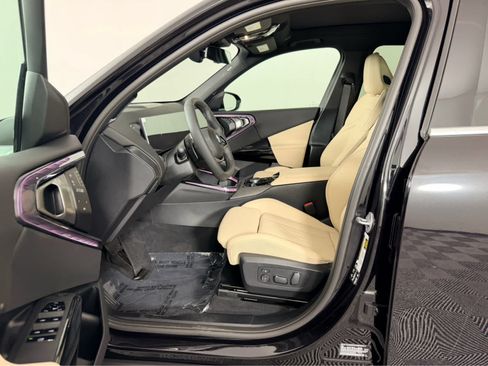 New 2026 BMW X3 xDrive30i w/ Convenience Package AWD/4WD image 9