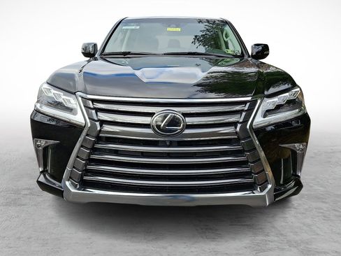 Certified 2020 Lexus LX 570 4WD w/ 3rd Row & Luxury Pkg image 2