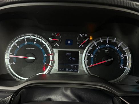 Used 2018 Toyota 4Runner TRD Off-Road Premium image 60