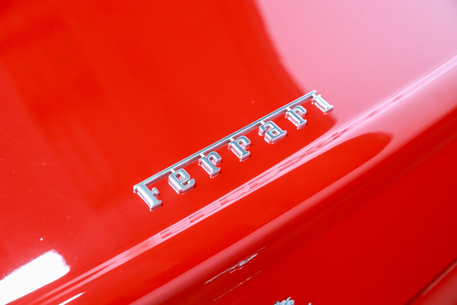 Used 2000 Ferrari 550 Maranello Coupe RWD image 21