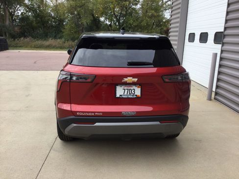 New 2026 Chevrolet Equinox LT w/ LPO, Floor Liner Package image 4