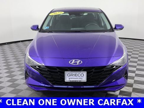 Used 2023 Hyundai Elantra SEL w/ Convenience Package image 3