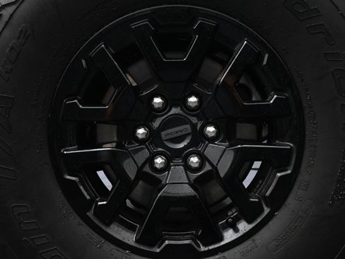 Used 2025 Ford Bronco Raptor AWD/4WD image 10