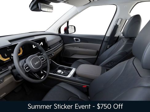 New 2026 Kia Carnival EX FWD image 17
