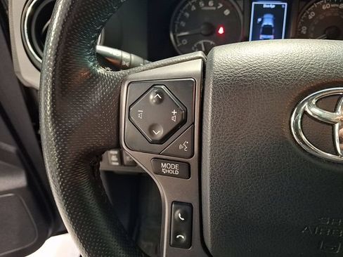 Used 2019 Toyota Tacoma TRD Pro AWD/4WD image 19