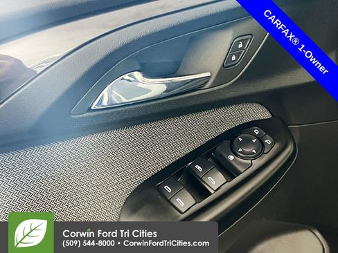 Used 2023 Chevrolet TrailBlazer LT w/ Convenience Package AWD/4WD image 12