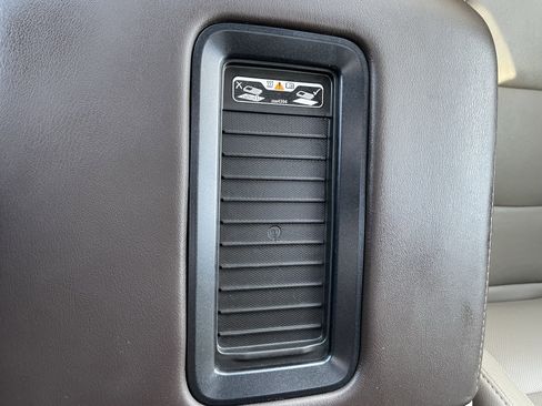 Used 2019 Chevrolet Tahoe Premier image 27