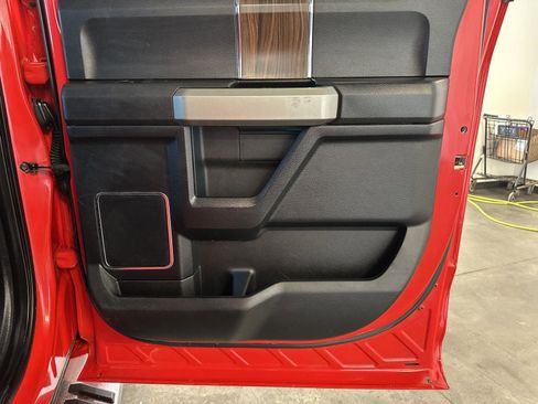 Used 2016 Ford F150 Lariat image 24