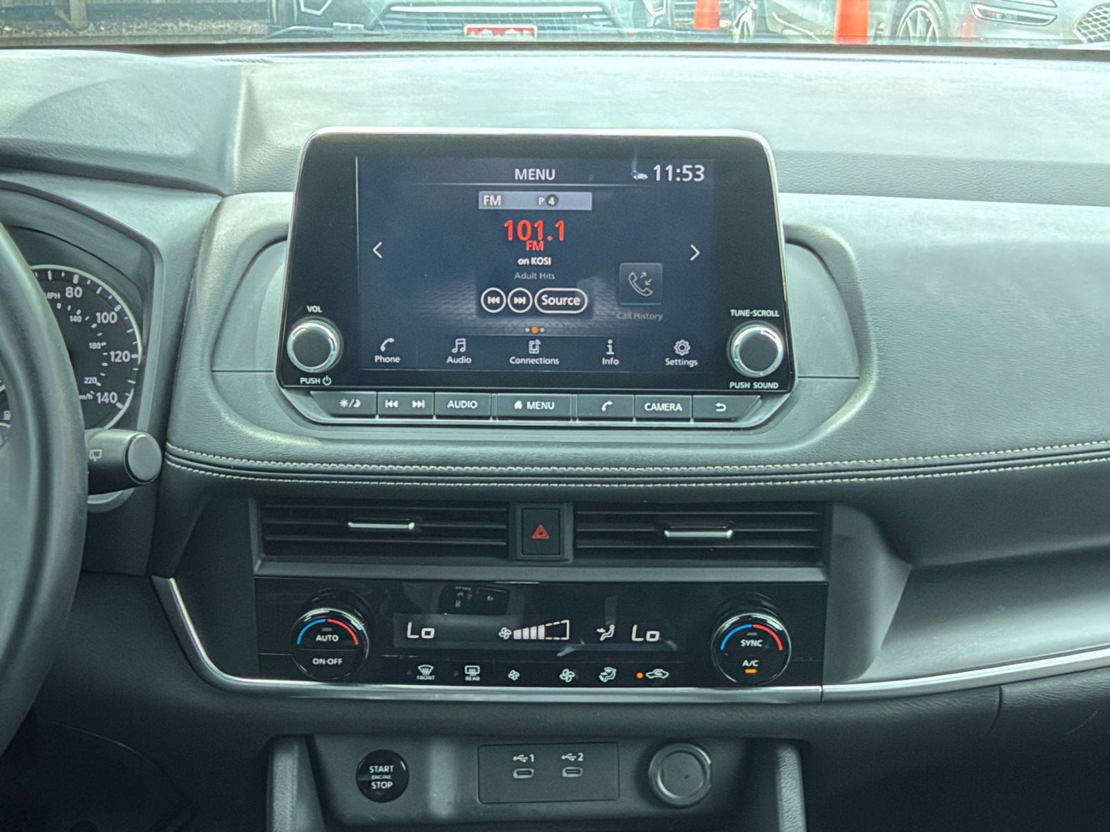 Used 2025 Nissan Rogue SV AWD/4WD image 16