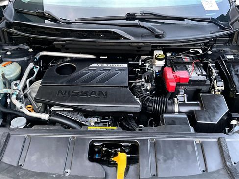 Certified 2023 Nissan Rogue SV image 31