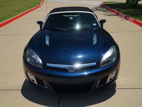 Used 2008 Saturn Sky Red Line RWD image 23