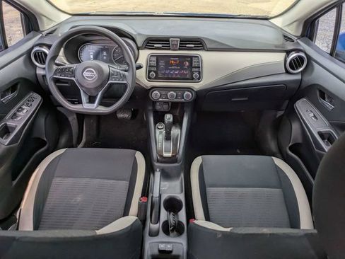 Used 2022 Nissan Versa SV w/ Trunk Package FWD image 14