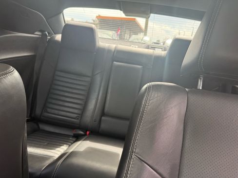 Used 2012 Dodge Challenger R/T image 13