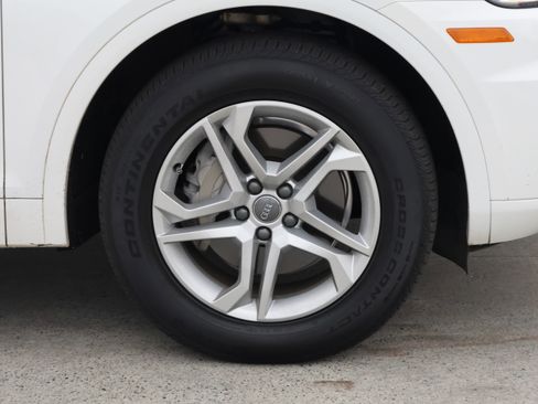 Used 2018 Audi Q5 2.0T Premium Plus w/ Premium Plus Package image 11