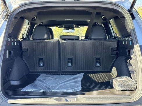 New 2026 Subaru Outback Touring XT image 15