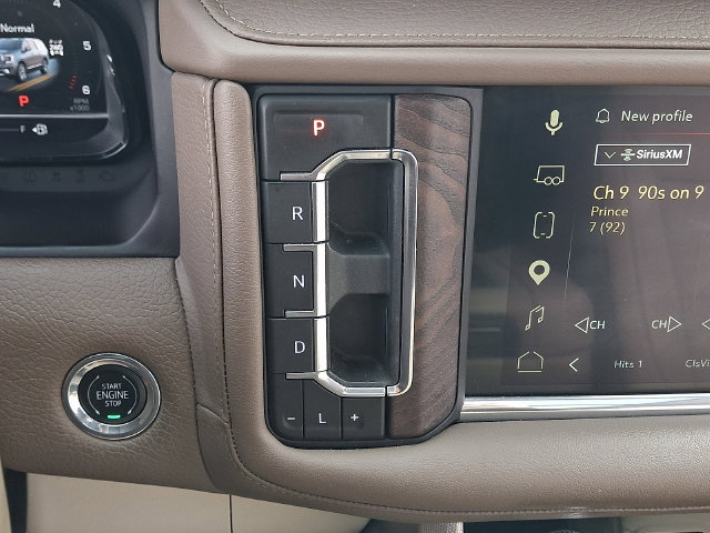Certified 2023 GMC Yukon XL Denali w/ Denali Reserve Package AWD/4WD image 16