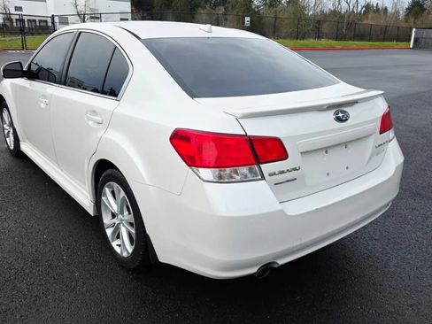 Used 2013 Subaru Legacy 2.5i Limited image 3